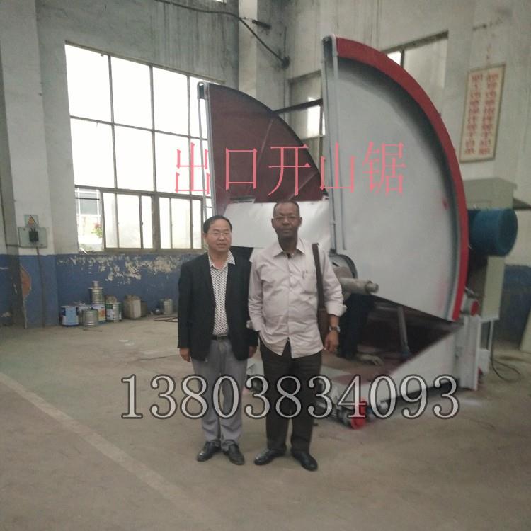 坦桑尼亞客戶(hù)提貨現(xiàn)場(chǎng)